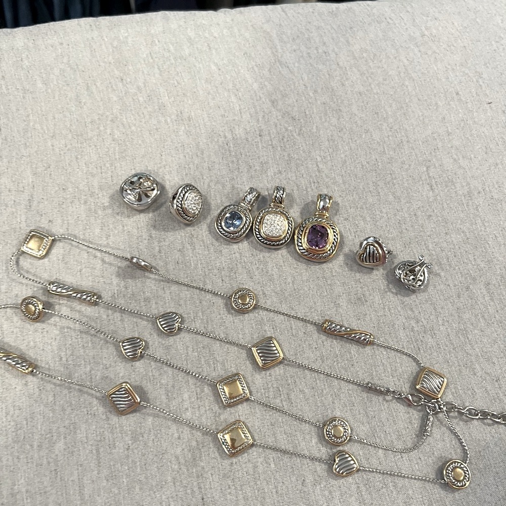 Lot of 6 pieces